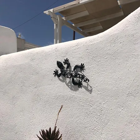 Casa Vero Santorini 別荘 メガロホリ